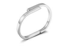 Load image into Gallery viewer, Crossover Bangle