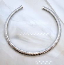 Load image into Gallery viewer, Flex Coil Omega Necklace